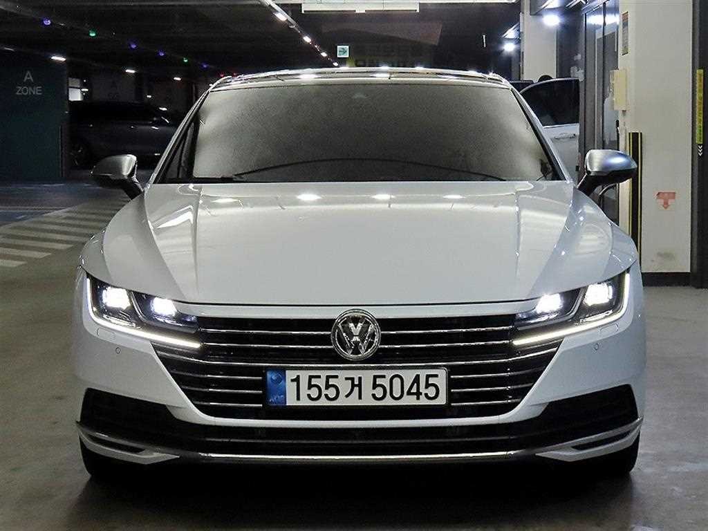 폭스바겐 아테온 2.0 TDI 엘레강스 프레스티지 4모션 이미지 2