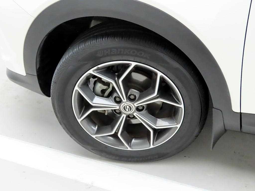 KG모빌리티(쌍용) 코란도 뷰티풀코란도 2WD 가솔린 1.5 C5 플러스 이미지 19
