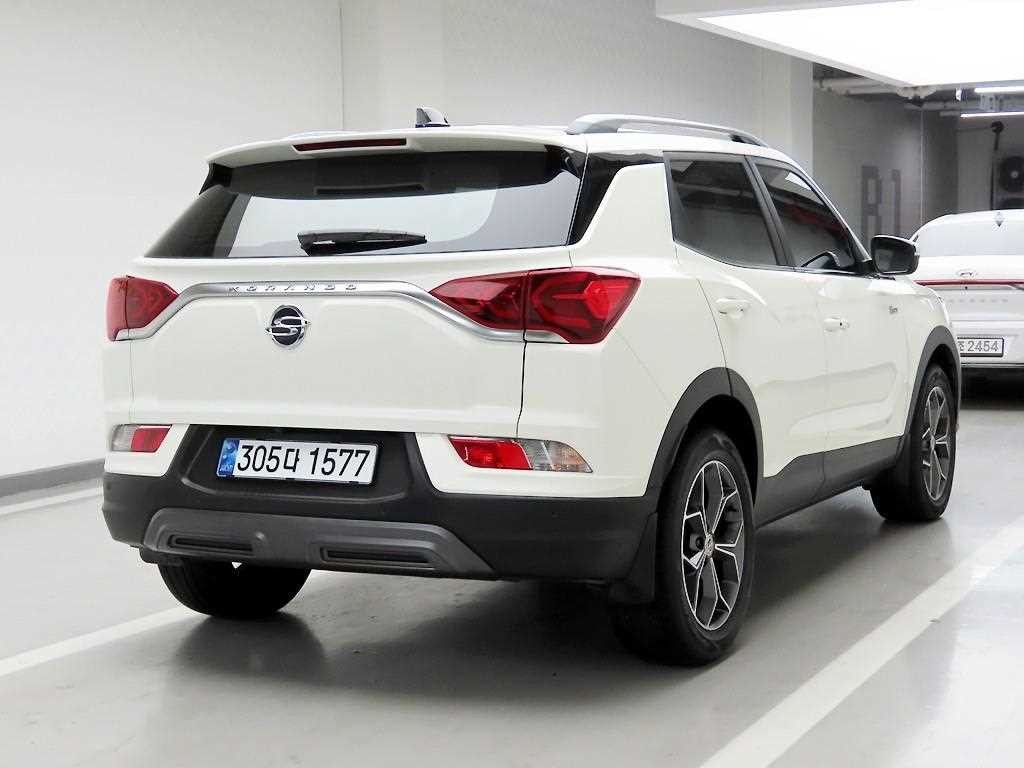 KG모빌리티(쌍용) 코란도 뷰티풀코란도 2WD 가솔린 1.5 C5 플러스 이미지 4