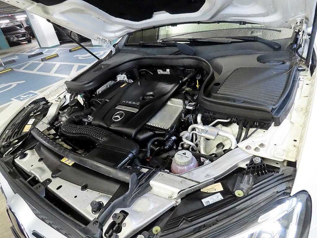 벤츠 GLC 클래스 GLC클래스 X253 GLC 300 e 4MATIC 이미지 19