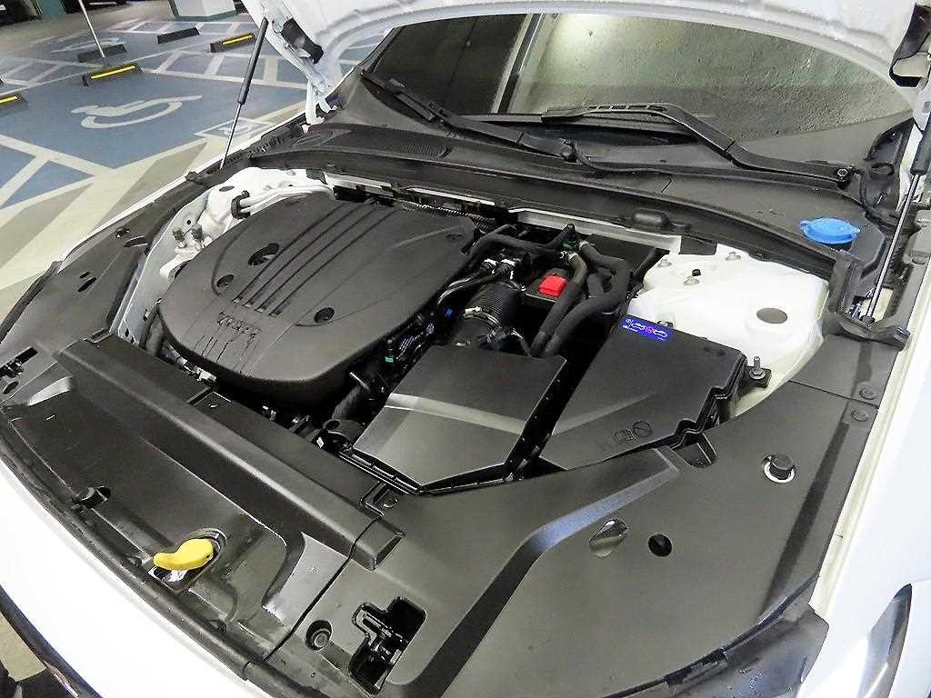 볼보 S90 B5 얼티메이트 브라이트 이미지 19