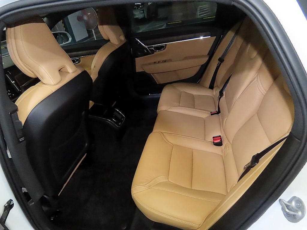 볼보 S90 B5 얼티메이트 브라이트 이미지 7