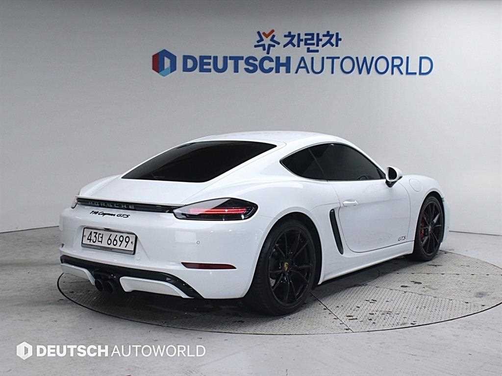 포르쉐 718 718 카이맨 2.5 GTS 이미지 2