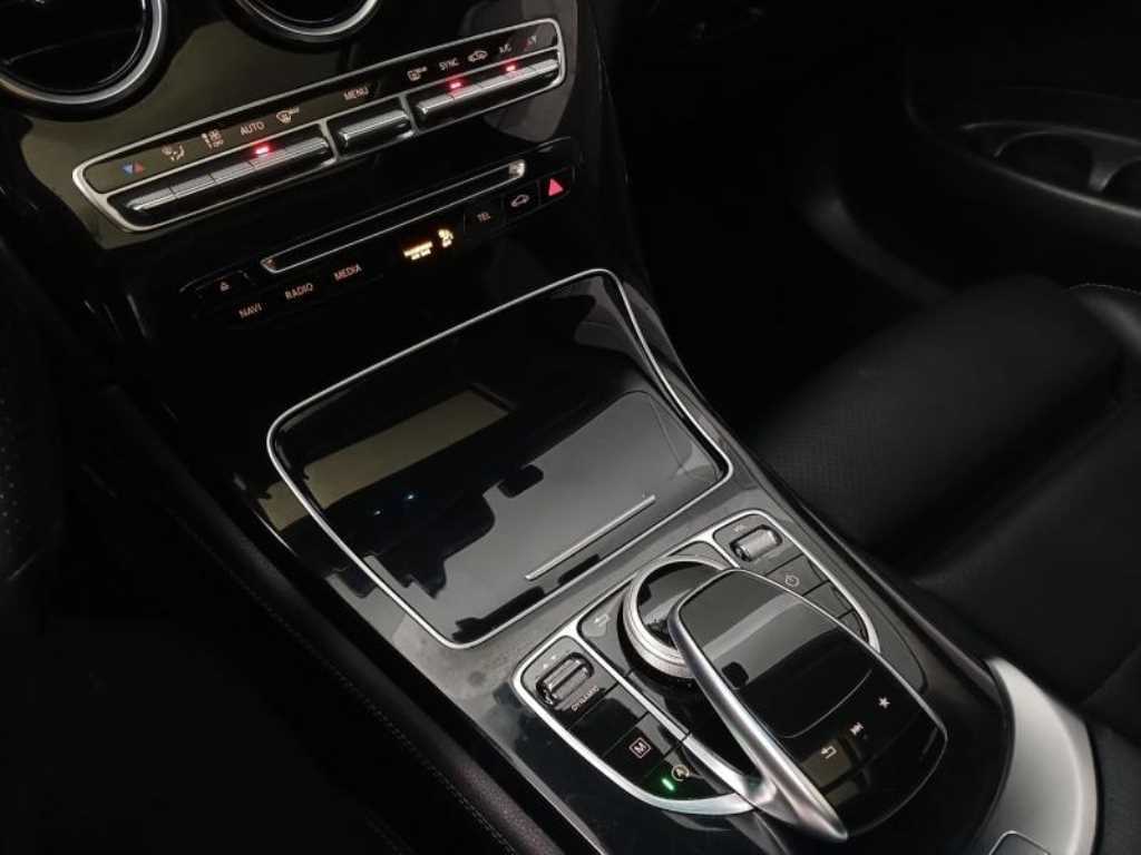 벤츠 GLC 클래스 GLC클래스 X253 GLC 220 d 4MATIC 쿠페 이미지 15
