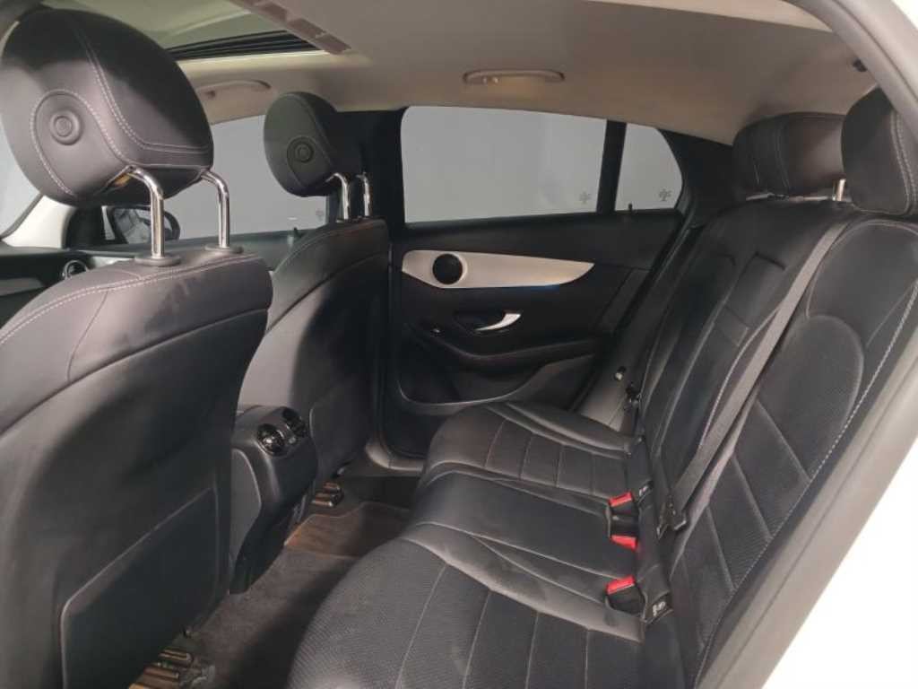 벤츠 GLC 클래스 GLC클래스 X253 GLC 220 d 4MATIC 쿠페 이미지 8