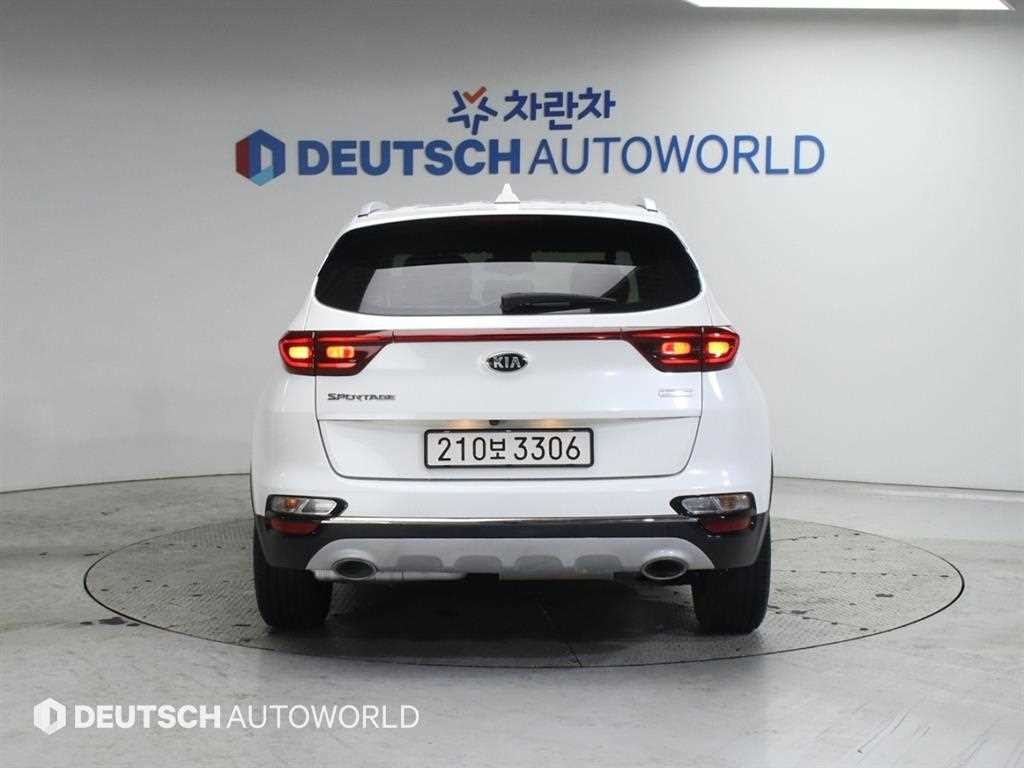 기아 스포티지 스포티지 더 볼드 1.6 디젤 2WD 프레스티지 이미지 4