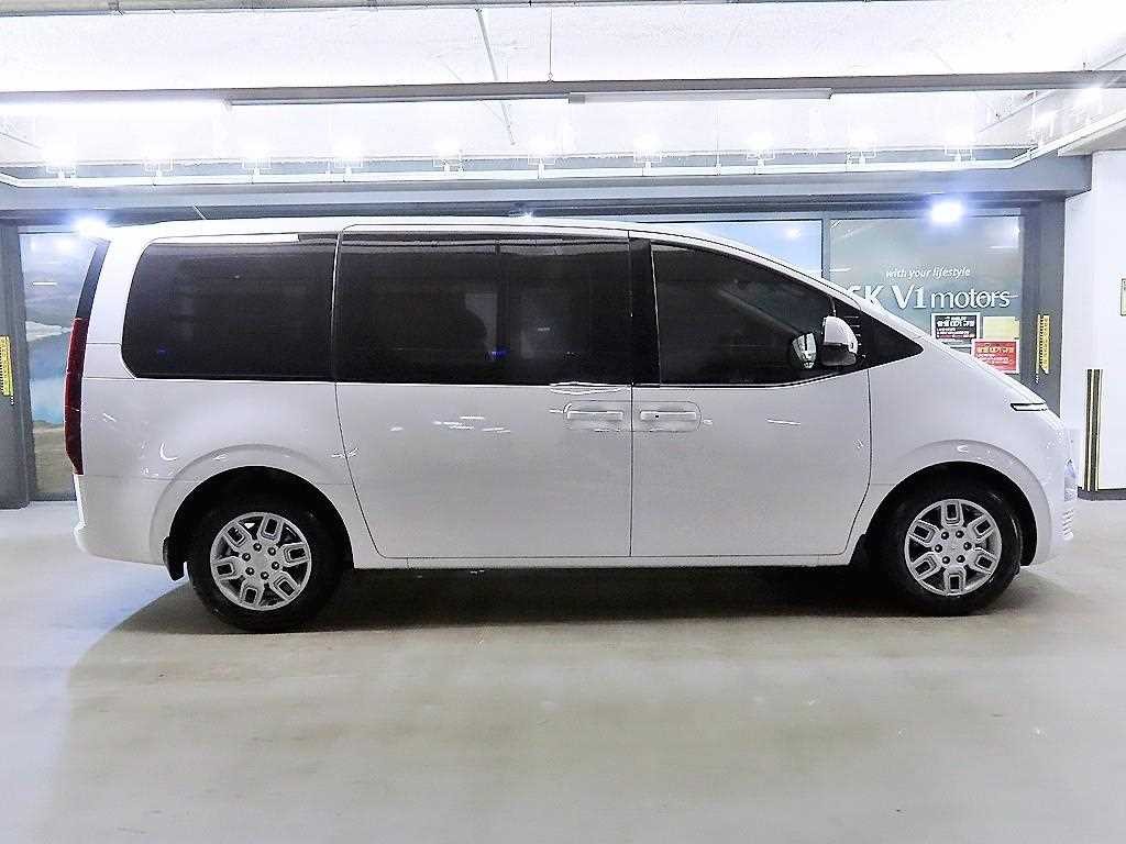 현대 스타리아 2WD 디젤 카고 모던 5인승 이미지 3