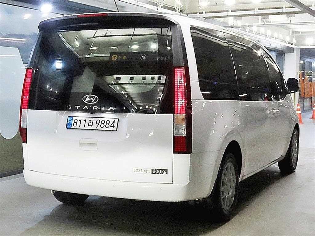 현대 스타리아 2WD 디젤 카고 모던 5인승 이미지 4