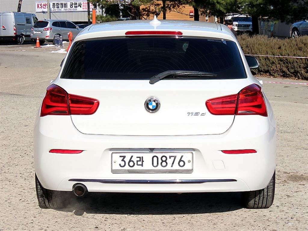 BMW 1시리즈 1시리즈 (F20) 118d 스포츠 이미지 4