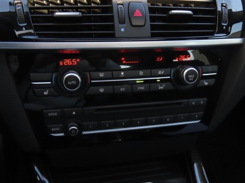 BMW X4 X4 (F26) xDrive 20d 이미지 7