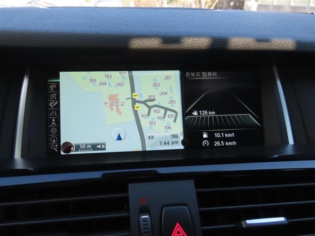 BMW X4 X4 (F26) xDrive 20d 이미지 8