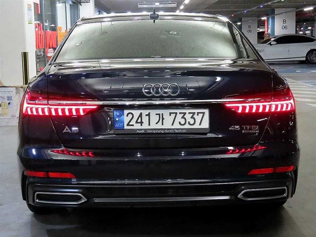 아우디 A6 A6 (C8) 45 TFSI 콰트로 프리미엄 이미지 6