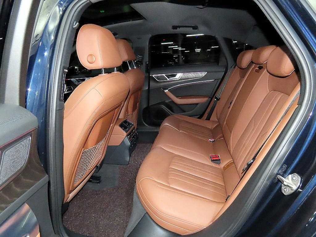 아우디 A6 A6 (C8) 45 TFSI 콰트로 프리미엄 이미지 7