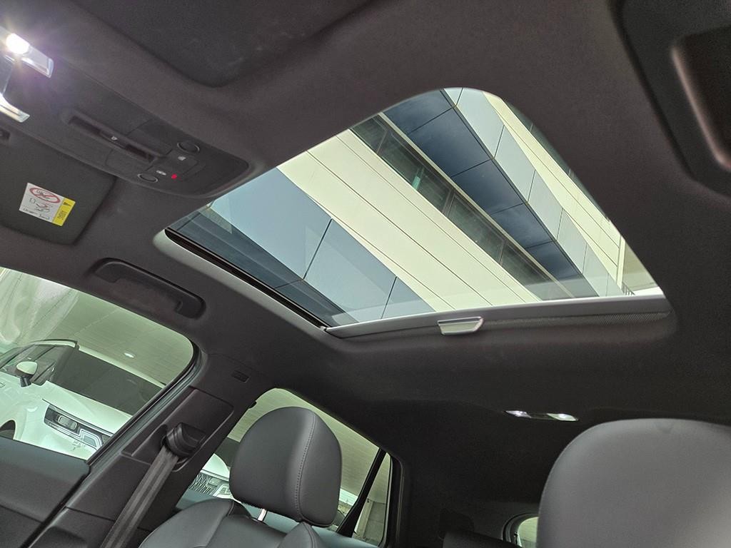아우디 Q2 35 TDI 프리미엄 이미지 15