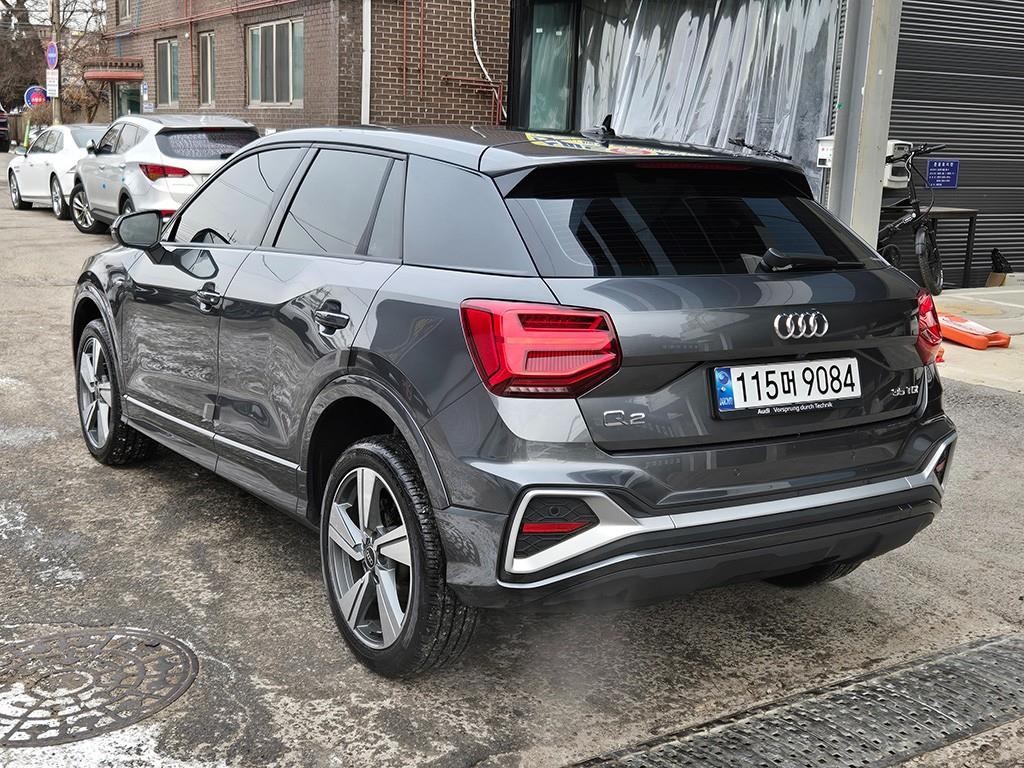아우디 Q2 35 TDI 프리미엄 이미지 3