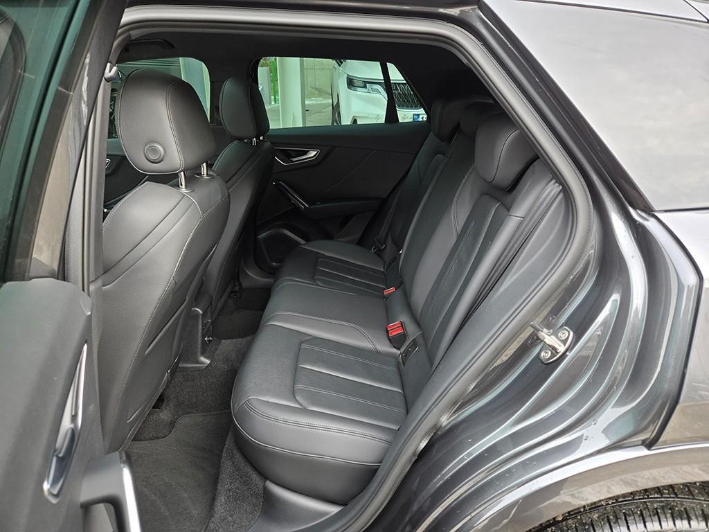아우디 Q2 35 TDI 프리미엄 이미지 6