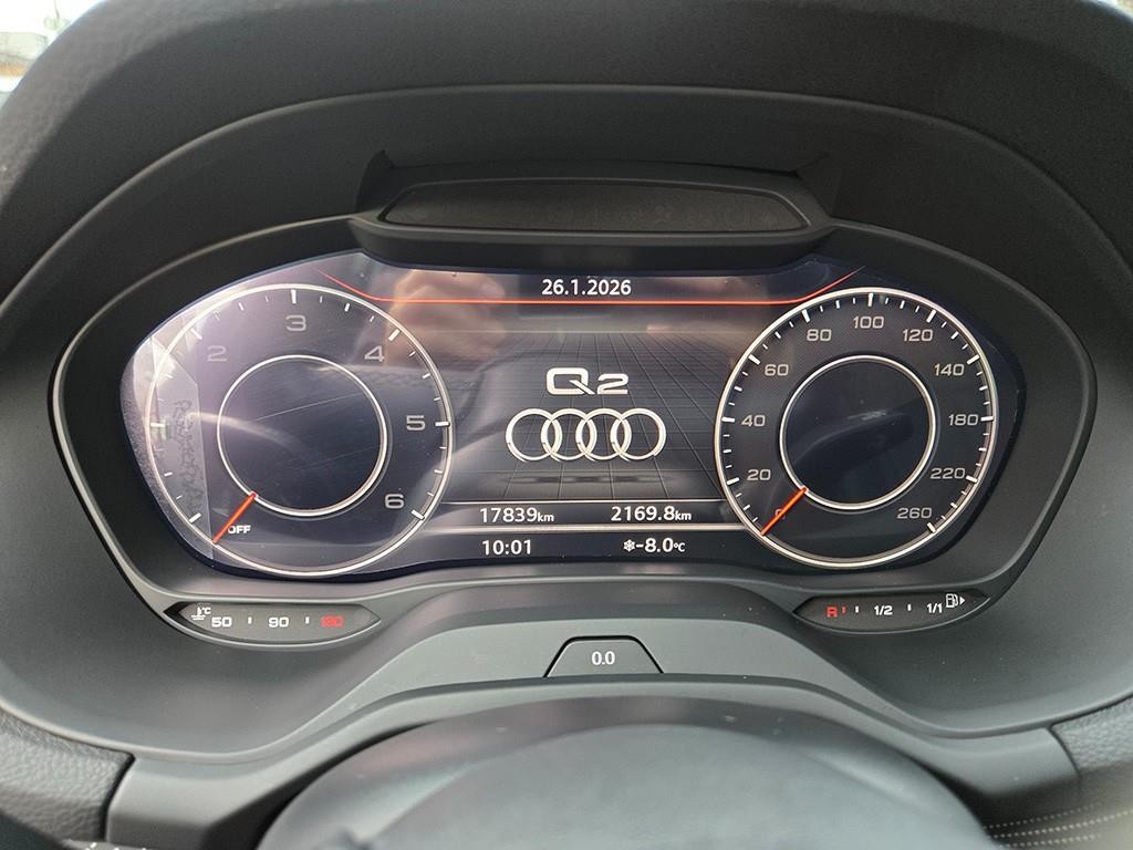 아우디 Q2 35 TDI 프리미엄 이미지 8