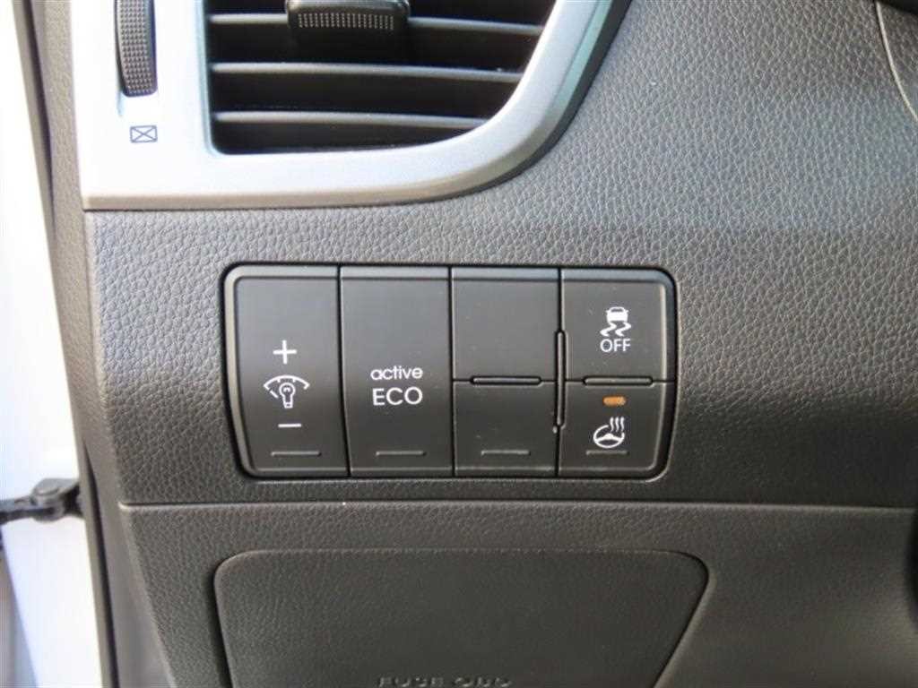 현대 i30 뉴 i30 1.6 VGT PYL 이미지 12