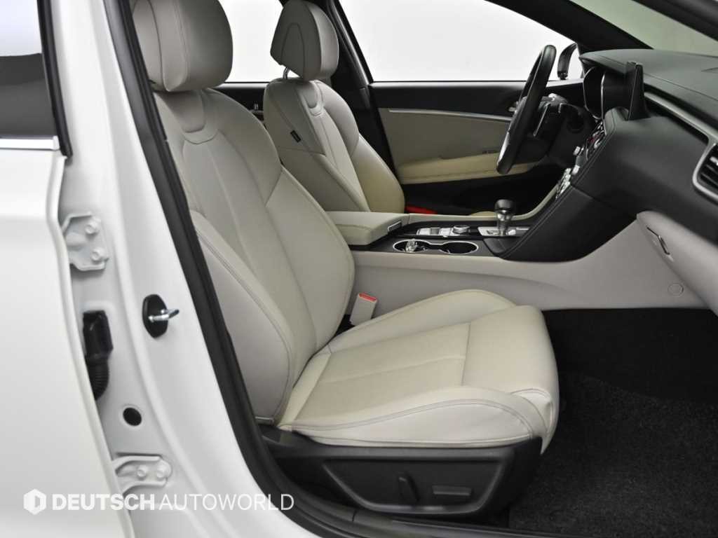 제네시스 G70 더 뉴 G70 가솔린 2.0T 4WD 이미지 10