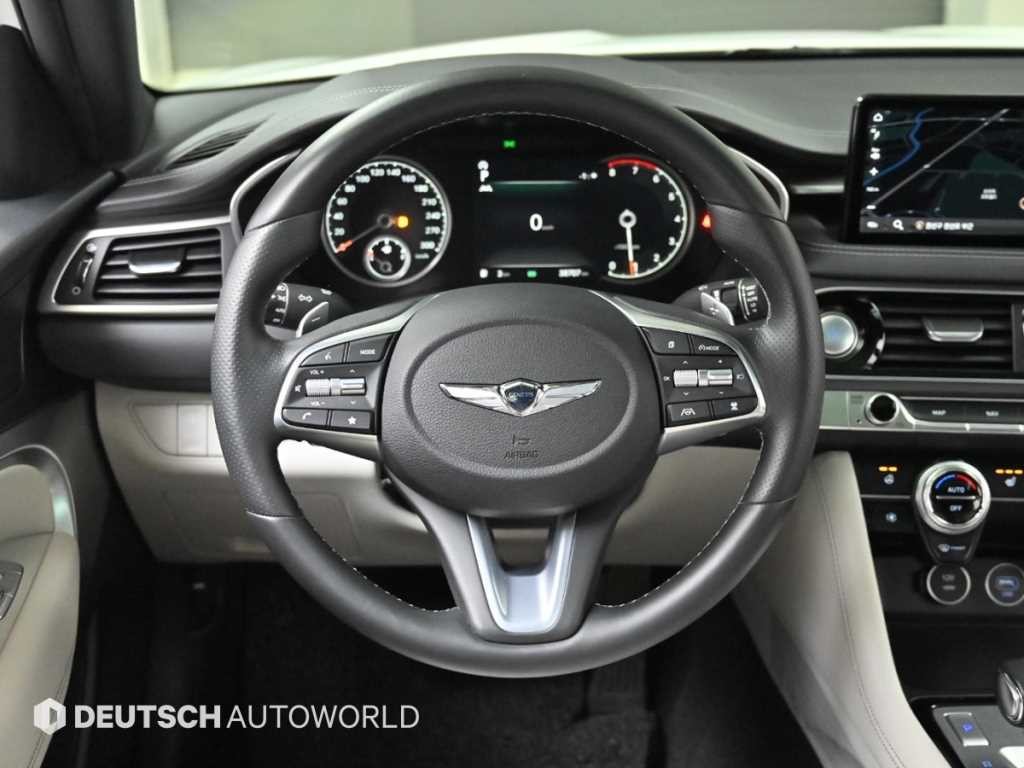 제네시스 G70 더 뉴 G70 가솔린 2.0T 4WD 이미지 13