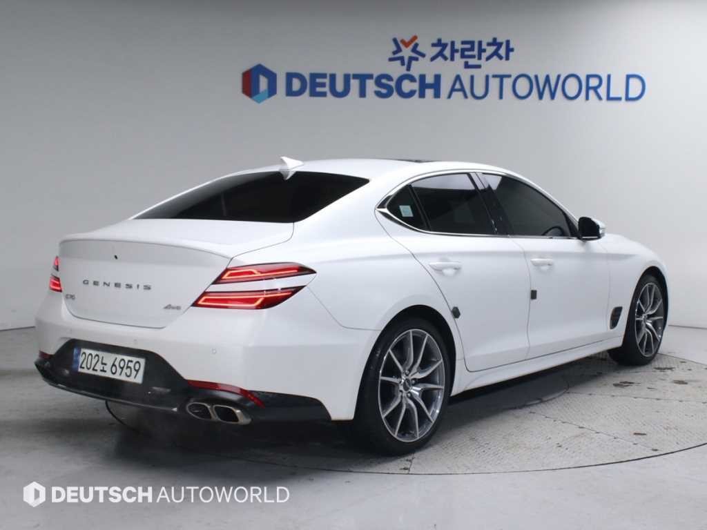 제네시스 G70 더 뉴 G70 가솔린 2.0T 4WD 이미지 2