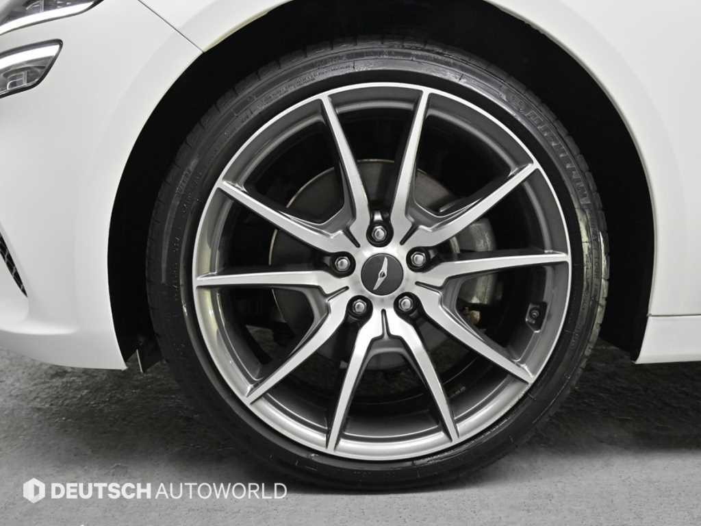 제네시스 G70 더 뉴 G70 가솔린 2.0T 4WD 이미지 5