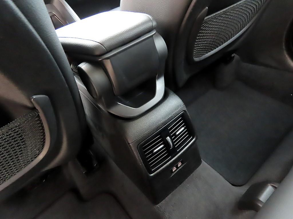 BMW X1 X1 (F48) xDrive 20i xLine 이미지 15