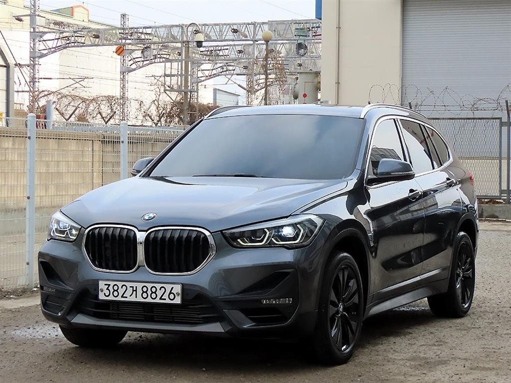 BMW X1 X1 (F48) xDrive 20i xLine 이미지 2