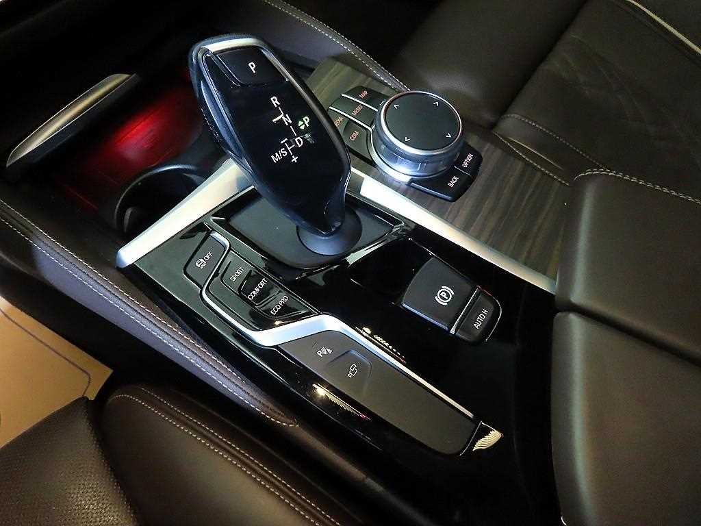 BMW 5시리즈 5시리즈 (G30) 530i xDrive M 스포츠 플러스 이미지 12