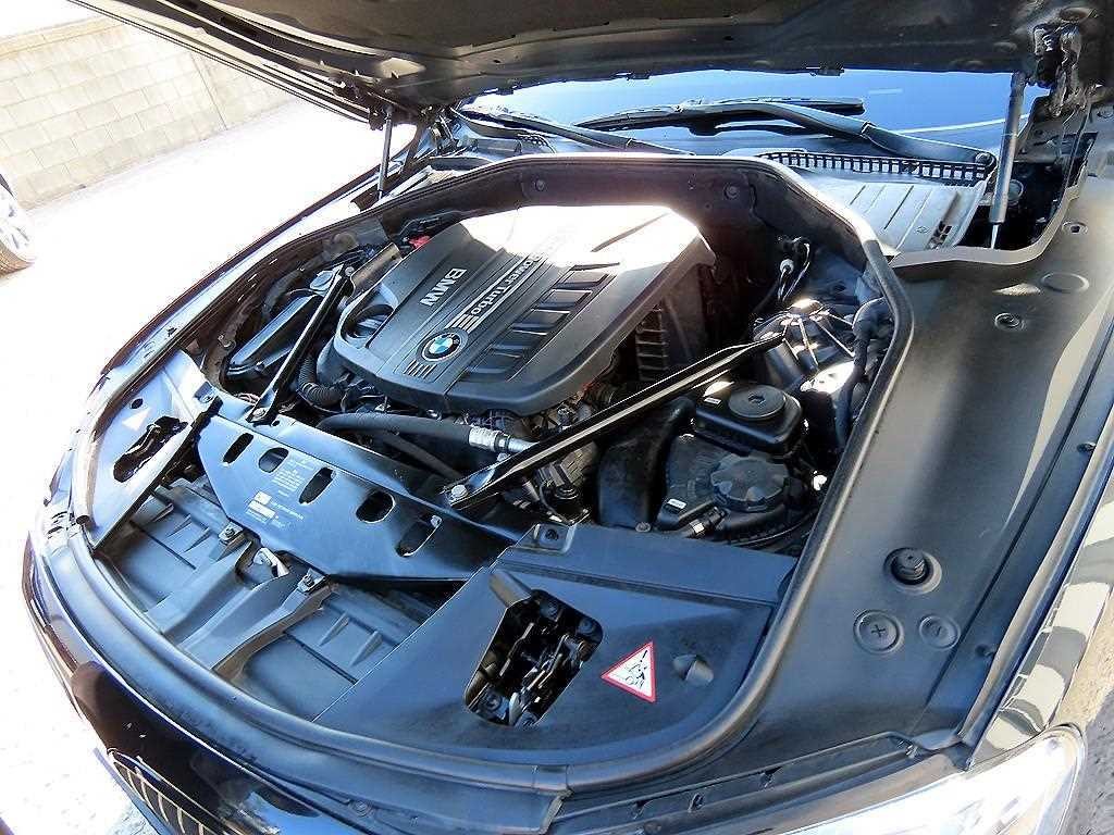 BMW 7시리즈 7시리즈 (F01) 740 d xDrive 이미지 19