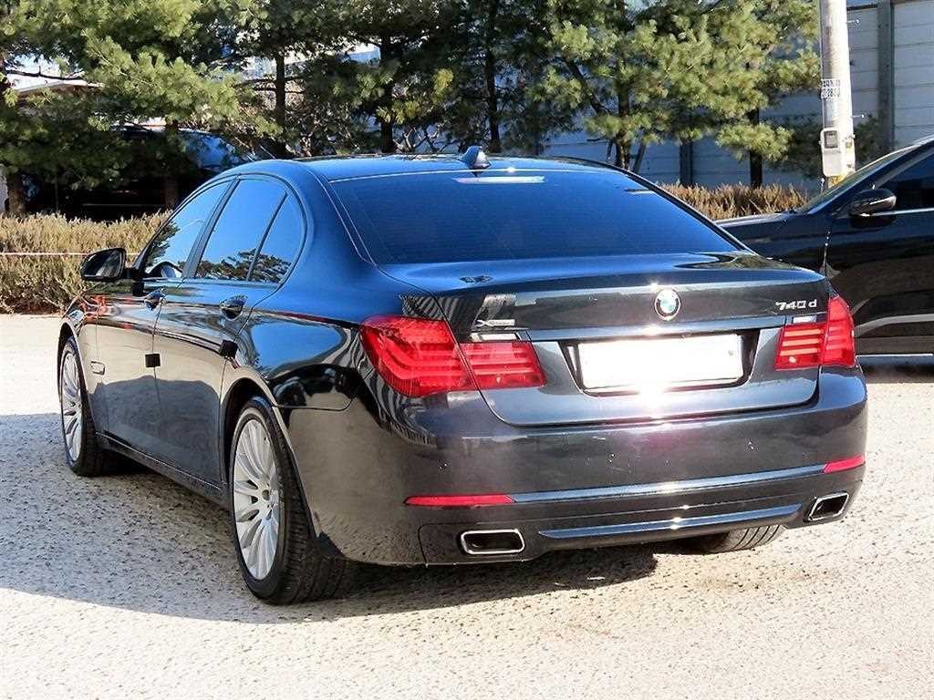 BMW 7시리즈 7시리즈 (F01) 740 d xDrive 이미지 3