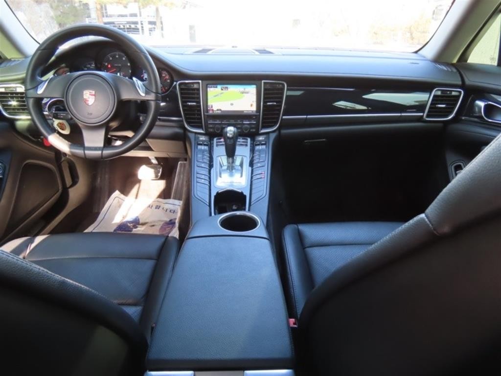 포르쉐 파나메라 3.6 AWD 이미지 15