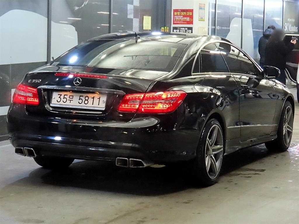 벤츠 E 클래스 E-클래스 W212 E350 쿠페 이미지 4