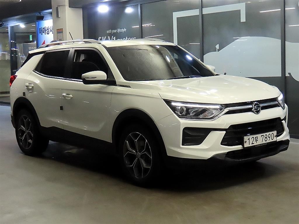 KG모빌리티(쌍용) 코란도 뷰티풀코란도 2WD 디젤 1.6 딜라이트 이미지 1