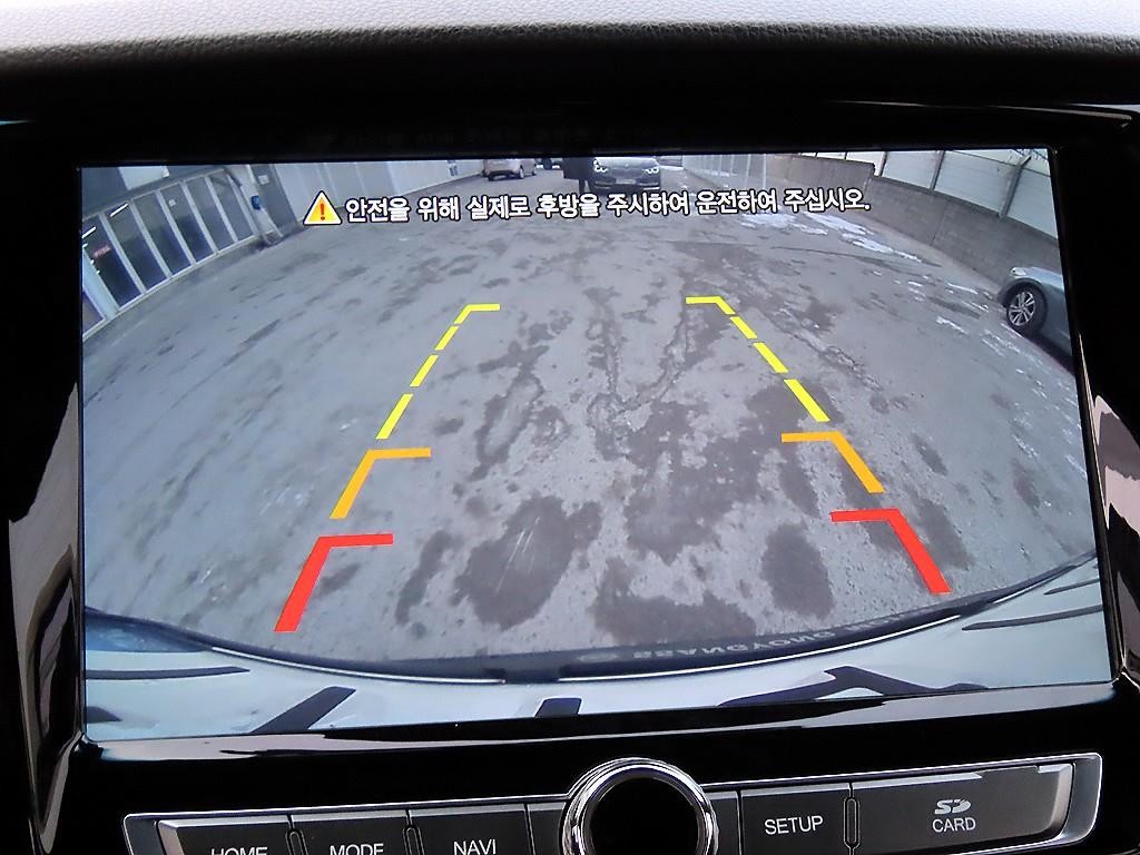 KG모빌리티(쌍용) 렉스턴 G4렉스턴 디젤 2.2 4WD 화이트 에디션 이미지 15