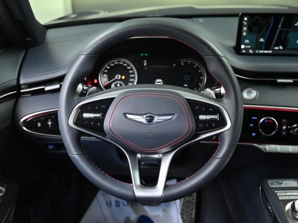 제네시스 GV70 2.5T 가솔린 2WD 스포츠 이미지 13
