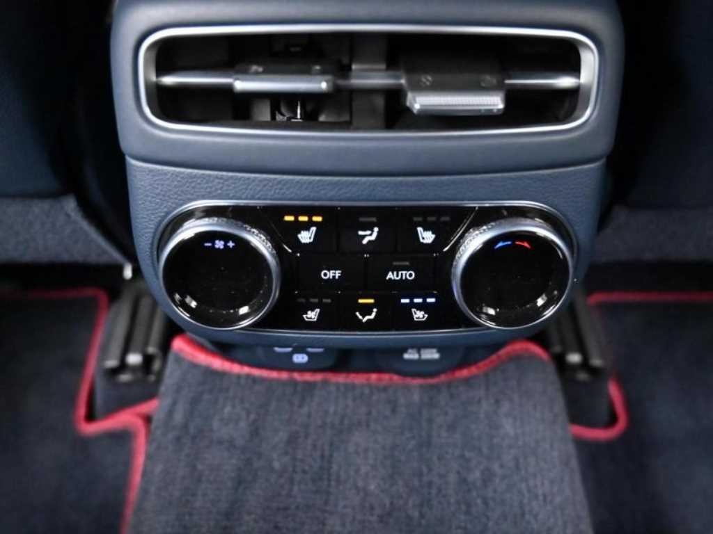 제네시스 GV70 2.5T 가솔린 2WD 스포츠 이미지 16