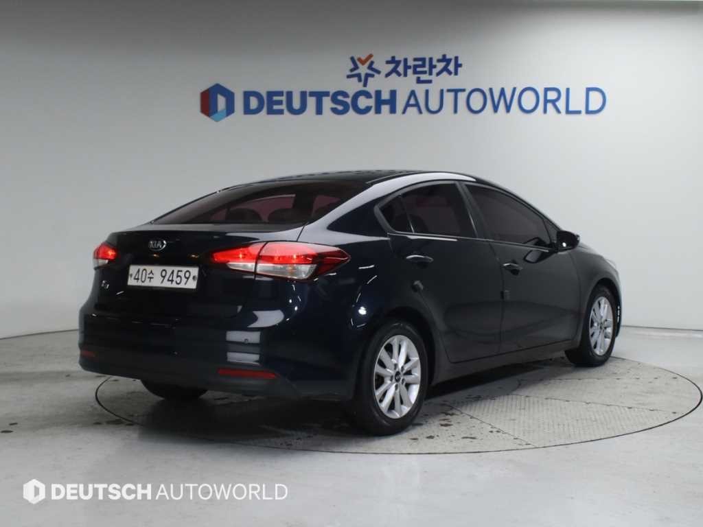 기아 K3 더뉴 K3 1.6 GDI 트렌디 스타일 이미지 2
