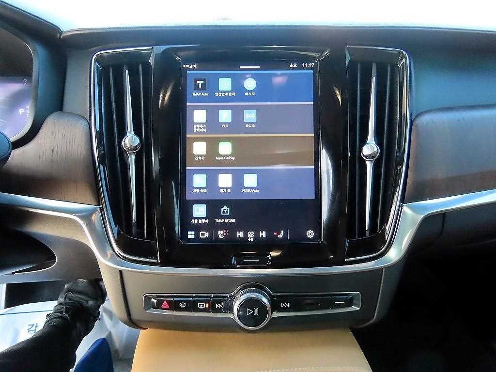 볼보 S90 B6 AWD 인스크립션 이미지 15
