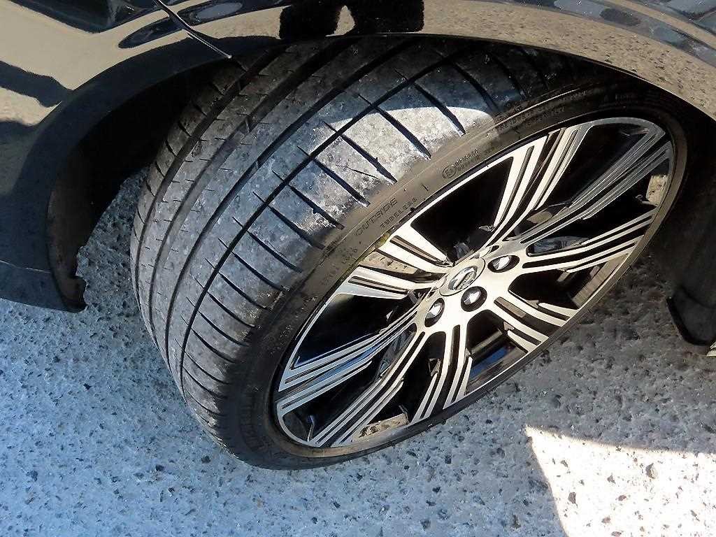 볼보 S90 B6 AWD 인스크립션 이미지 20