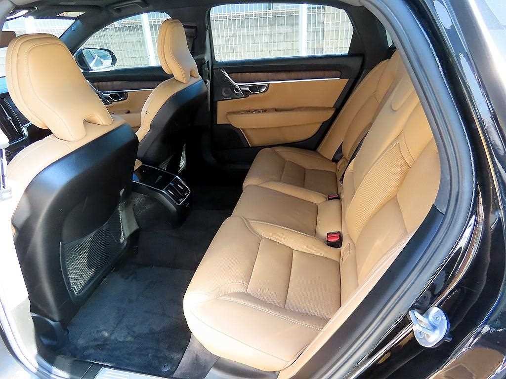 볼보 S90 B6 AWD 인스크립션 이미지 6