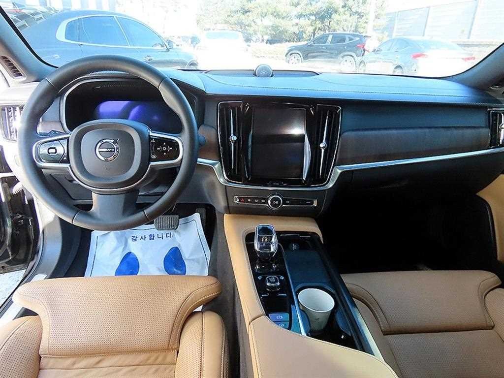 볼보 S90 B6 AWD 인스크립션 이미지 7