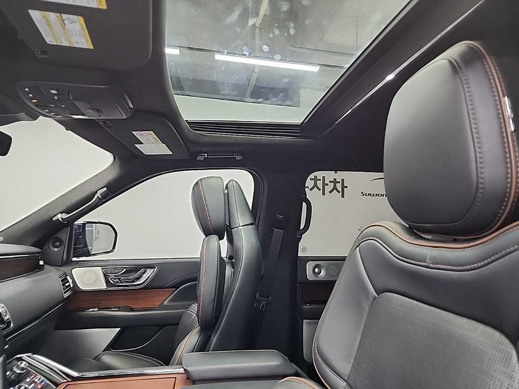 링컨 네비게이터 3.5 블랙 라벨 L 이미지 16