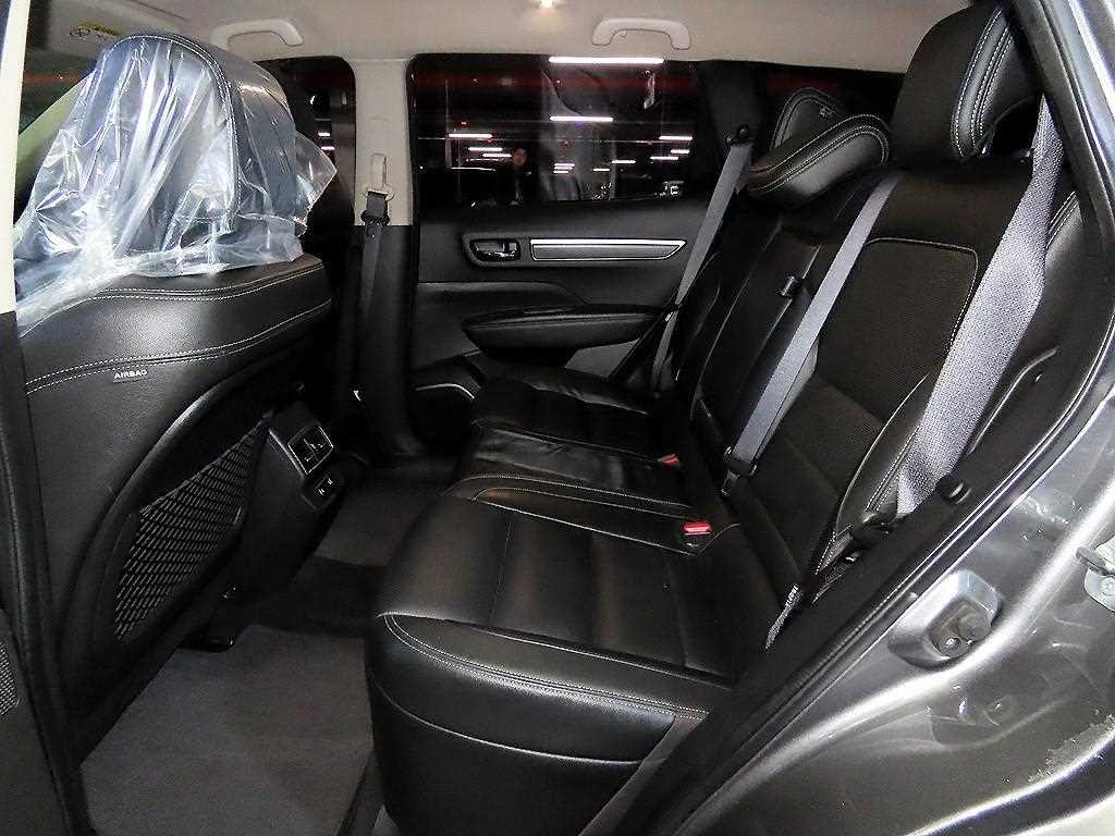 르노코리아(삼성) QM6 더뉴QM6 2.0 LPe RE 시그니처 2WD 이미지 7