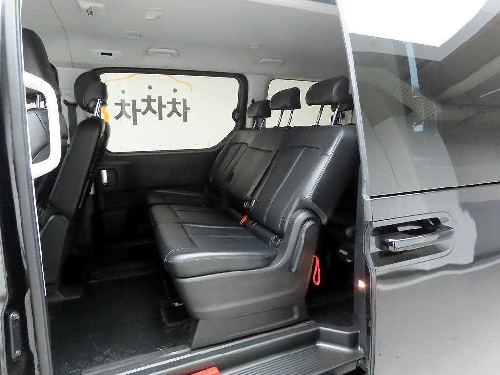 현대 스타리아 2WD 디젤 투어러 모던 9인승 이미지 12