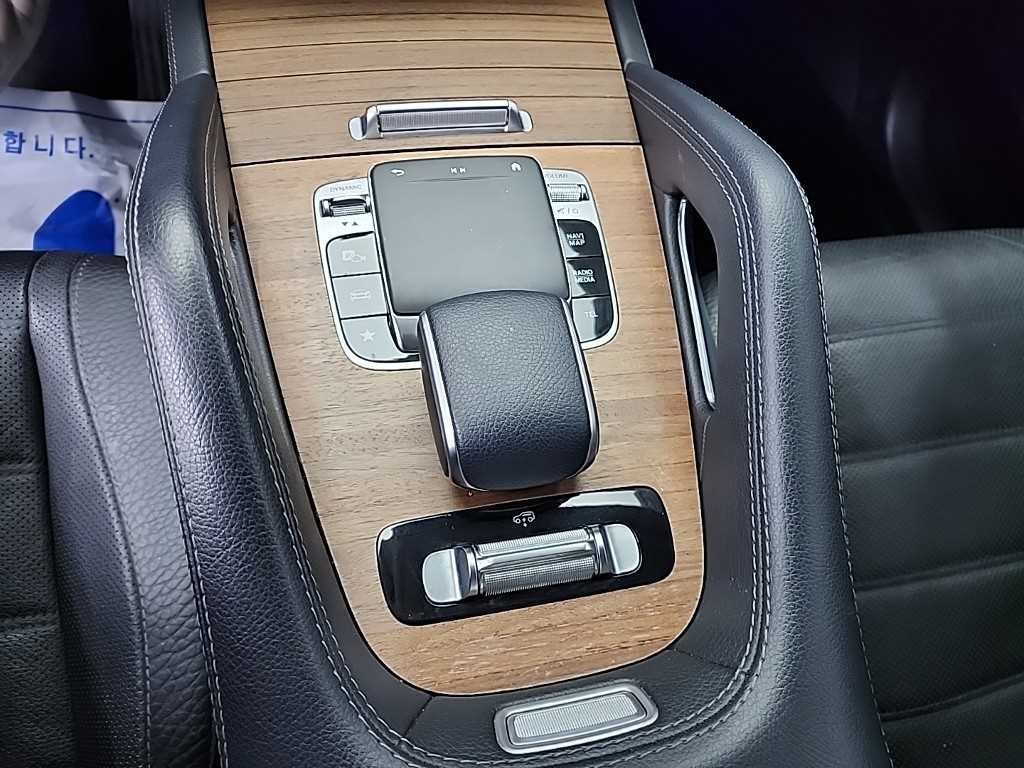 벤츠 GLE 클래스 GLE 클래스 W167 GLE 450 4MATIC 이미지 16