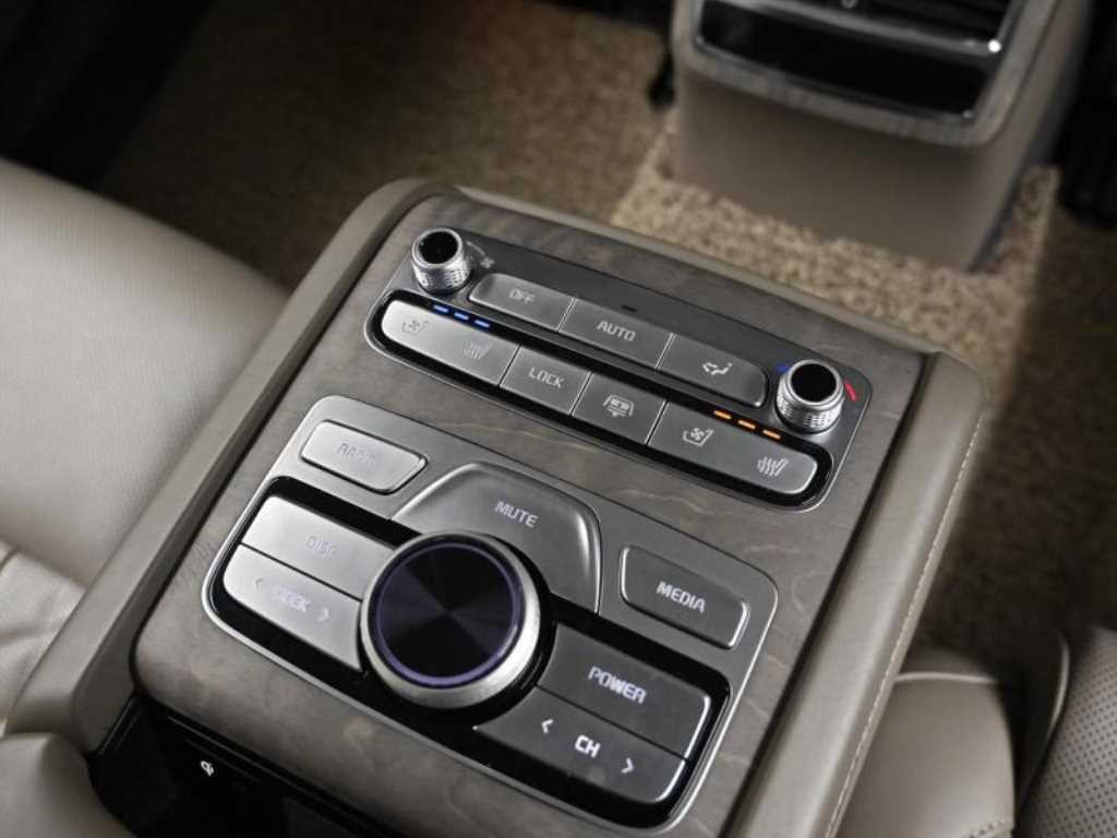 기아 K9 더 뉴 K9 2세대 3.8 GDI AWD 베스트 셀렉션 Ⅱ 이미지 16