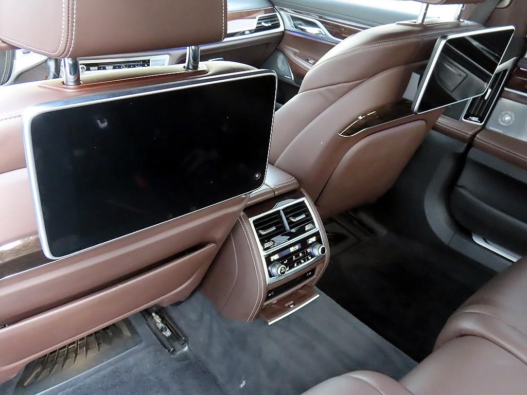 BMW 7시리즈 7시리즈 (G11) 750Li xDrive 이미지 15
