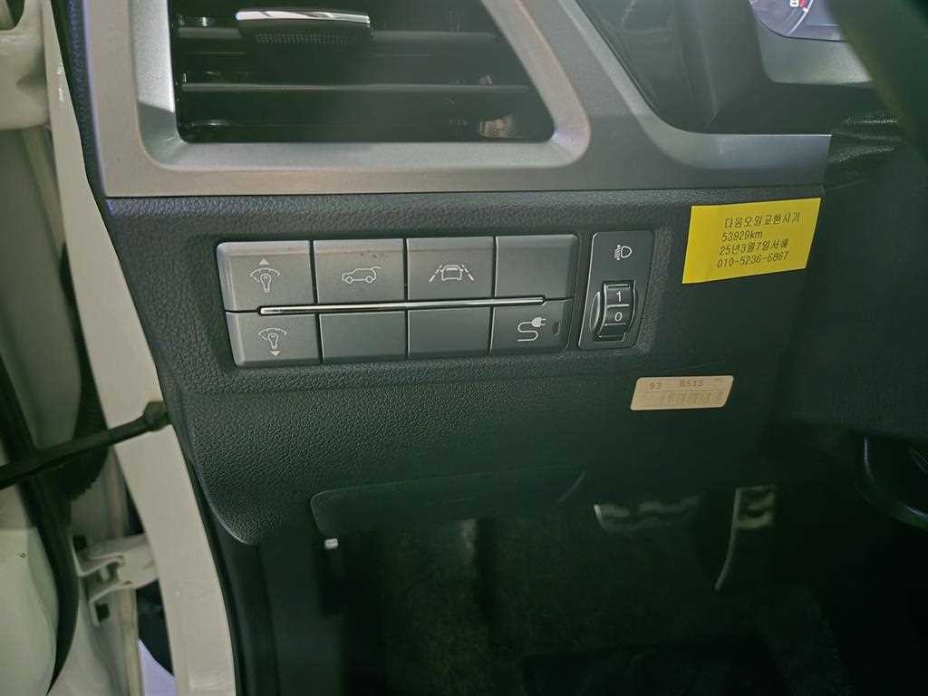 KG모빌리티(쌍용) 코란도 뷰티풀코란도 2WD 가솔린 1.5 C5 이미지 11