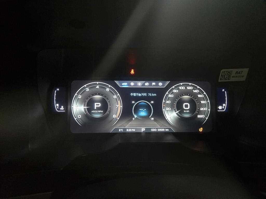KG모빌리티(쌍용) 코란도 뷰티풀코란도 2WD 가솔린 1.5 C5 이미지 12
